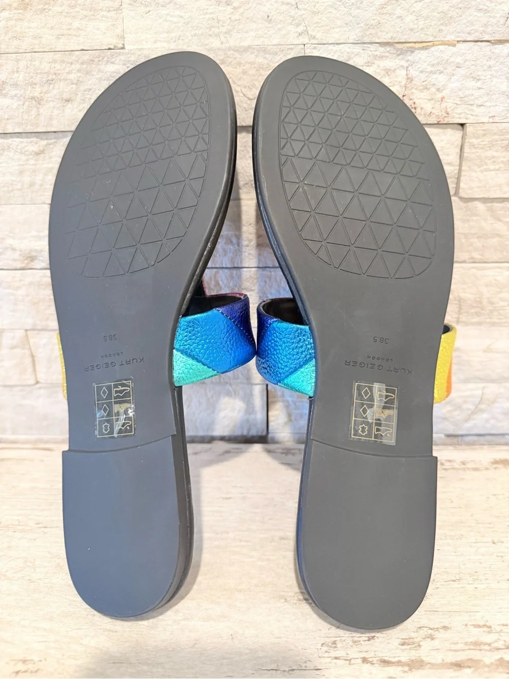 Kurt Geiger Kensington T-Bar Metallic Leather Slip On Sandals Sz 38.5 EU 8 NEW - Picture 14 of 15
